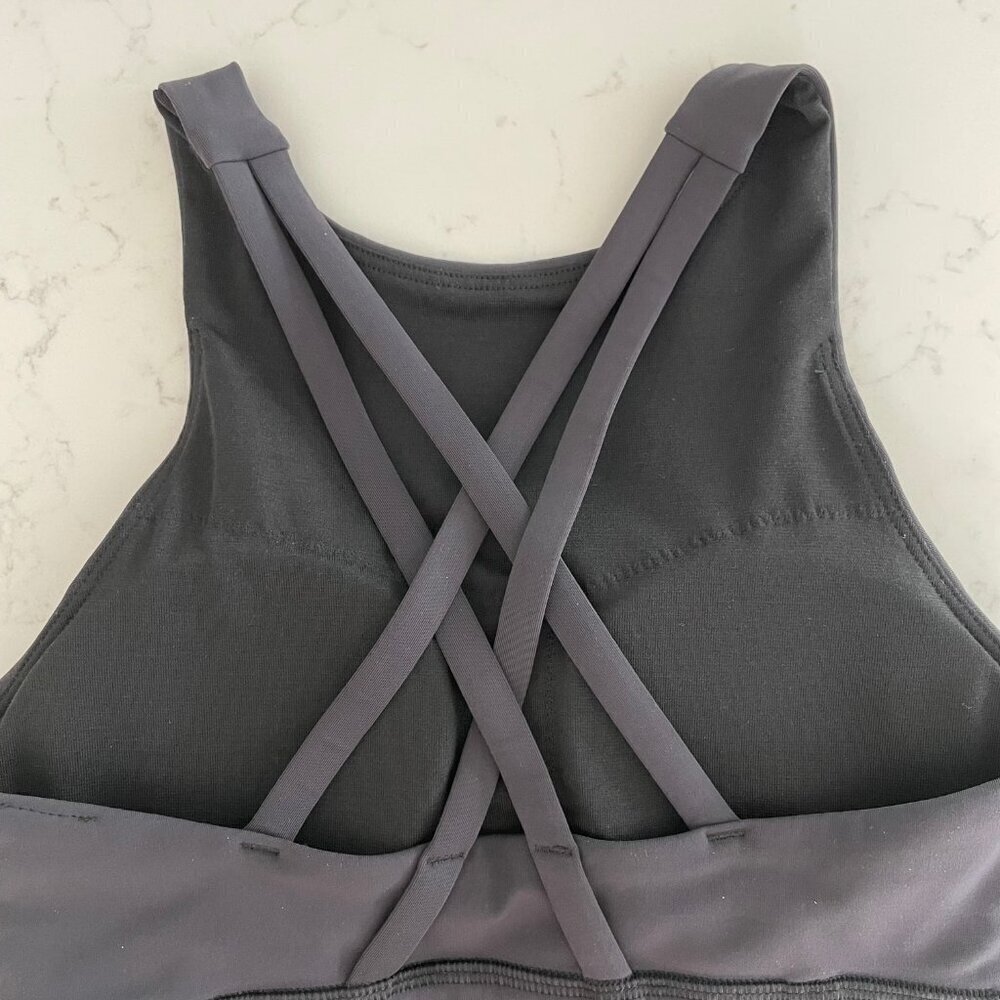 Lululemon Energy Longline Bra Top Medium Support B-D Cup Graphite Grey Sz 4 NWOT - Picture 4 of 7